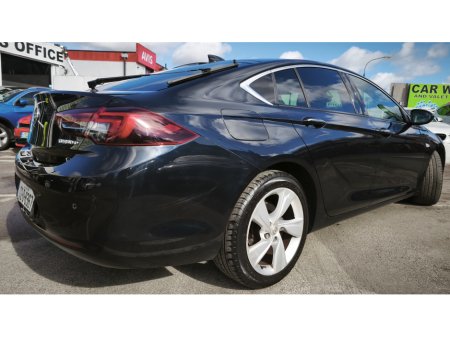 2017 Opel Insignia - thumbnail 7