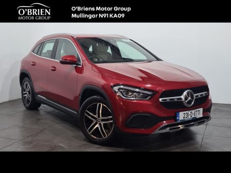 2023 Mercedes-Benz GLA Class GLA PHEV 250e A/T Progressive €41,900 thumbnail