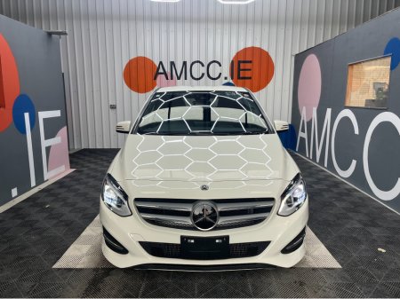 2018 Mercedes-Benz B Class MERCEDES B180 AUTOMATIC / 37k KMs /  AUTOMATIC /  REVERSE CAMERA / HEATED SEATS & MORE €19,950