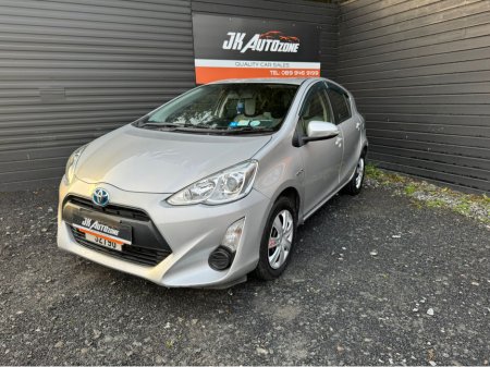 2015 Toyota Aqua 1.5 HYBRID 5DR AUTO €8,495