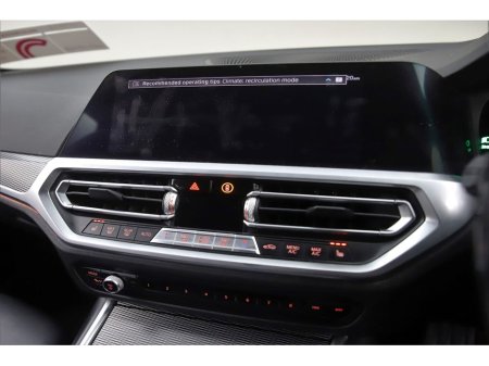 2020 BMW 3 Series - thumbnail 22