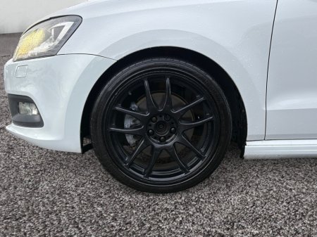 2015 Volkswagen Polo 1.4 GT 5DR AUTO €10,900 thumbnail