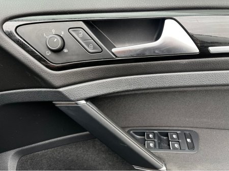 2018 Volkswagen Golf - thumbnail 28