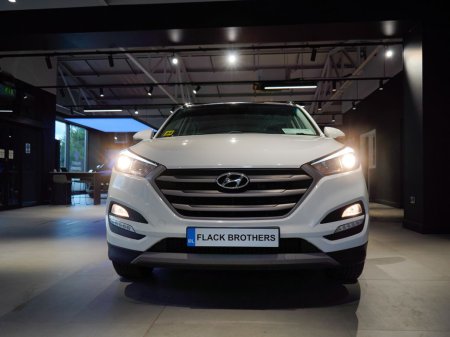 2017 Hyundai Tucson ix35 1.7 Premium 5DR €18,995