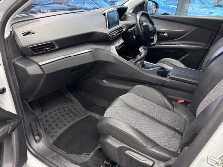 2020 Peugeot 5008 ALLURE 1.2 130 7 Seats***1 Year Warranty €26,900 thumbnail