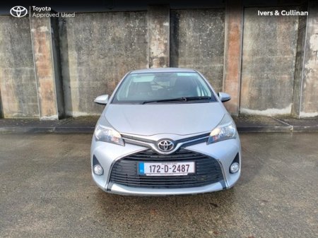 2017 Toyota Yaris YARIS 1.0 5DR LUNA thumbnail