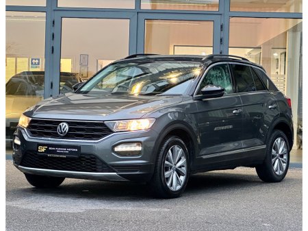 2019 Volkswagen T-Roc 1.0 TSI DESIGN 115PS €18,500 thumbnail