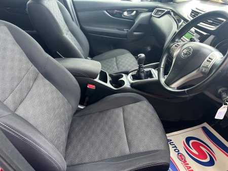 2017 Nissan Qashqai 1.5 DSL XE thumbnail