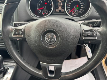 2012 Volkswagen Golf - thumbnail 10