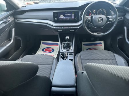 2023 Skoda Octavia - thumbnail 13