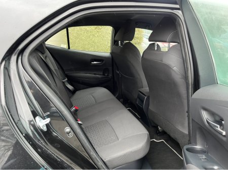 2023 Toyota Corolla LUNA HATCHBACK AUTOMATIC 1.8 PETROL //LOW MILES//REVERSE CAMERA//ADAPTIVE CRUISE CONTROL//CARPLAY// €24,950 thumbnail