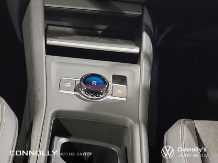 2026 Volkswagen Tiguan ED75 HYBRID 1.5 thumbnail