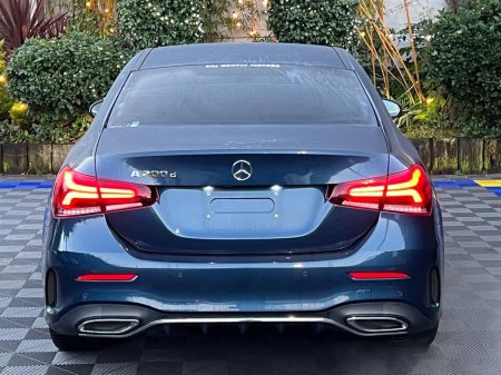 2020 Mercedes-Benz A Class A200d AMG-LINE PREMIUM PLUS * HUGE SPEC * // VIRTUAL COCKPIT // HEATED KINETIC MASSAGE SEATS // LOW MILEAGE €29,900 thumbnail
