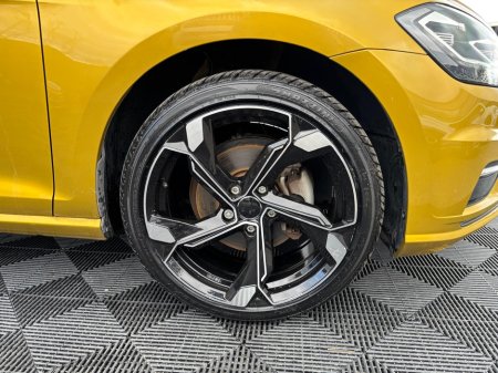 2018 Volkswagen Golf - photo 3