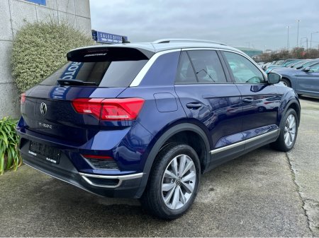 2021 Volkswagen T-Roc STYLE DESIGN PACK AUTOMATIC 2.0 DIESEL //LOW MILES//ADAPTIVE CRUISE CONTROL//KEYLESS ENTRY//REVERSE CAMERA// €26,950 thumbnail