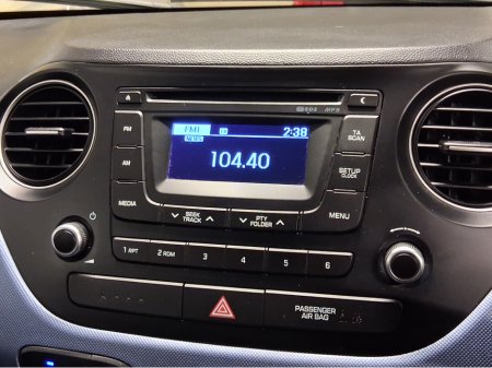 2016 Hyundai i10 **FINANCE AVAILABLE** €8,222 thumbnail