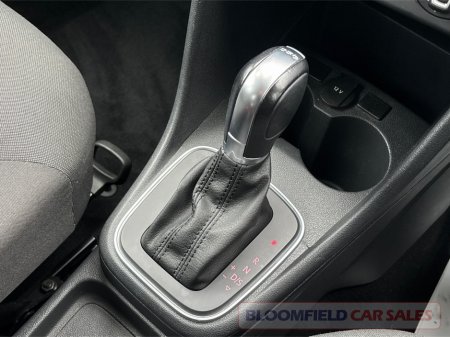 2016 Volkswagen Polo 1.2 , AUTO // LOW MILEAGE €11,950 thumbnail