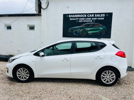 2016 Kia Ceed - view 2