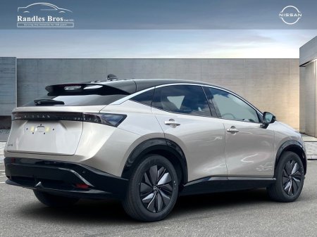 2025 Nissan Ariya - thumbnail 7