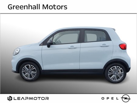 2026 Leapmotor T03 - view 3