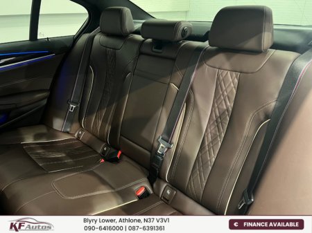 2023 BMW 5 Series - thumbnail 10