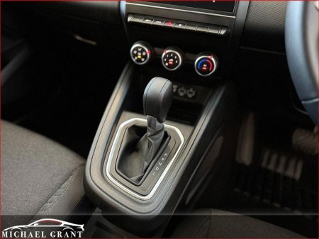 2023 Renault Clio AUTOMATIC 1.0 PETROL TCe90 CVT D Full Equilibre / 1 OWNER / IRISH CAR €19,950 thumbnail