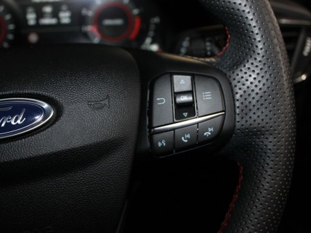 2023 Ford Puma St-line 1.0T 125 M6 4DR €23,499 thumbnail