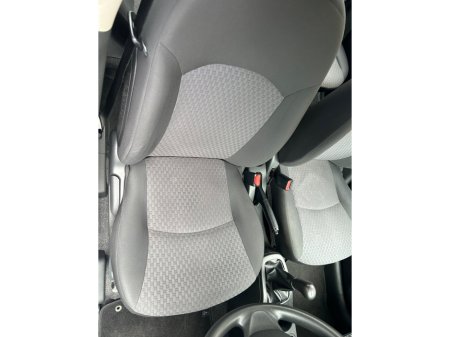 2018 Mitsubishi Space Star - thumbnail 14