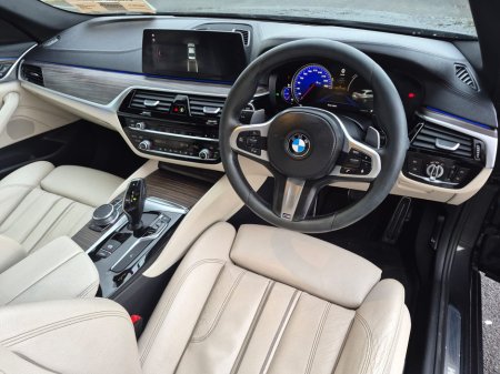 2017 BMW 5 Series - thumbnail 15