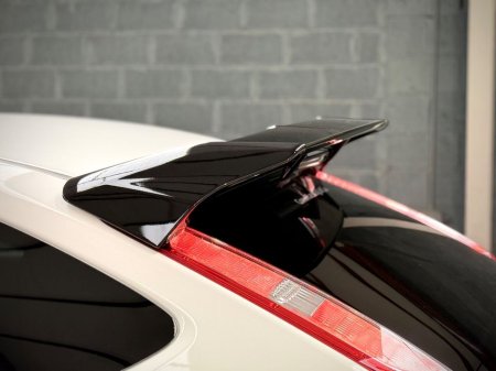 2011 Ford Focus RS thumbnail