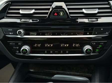 2017 BMW 5 Series M-SPORTS SUNROOF HUGE SPEC // STUNNING CAR €26,950 thumbnail