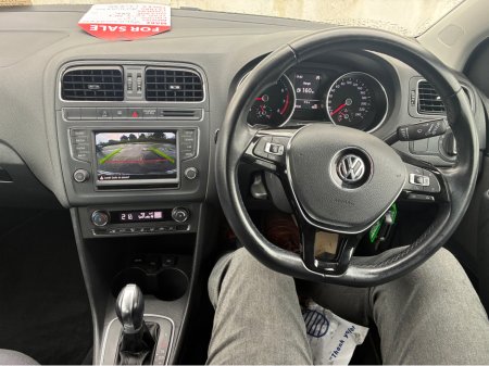 2015 Volkswagen Polo - thumbnail 17