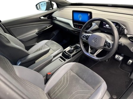 2023 Volkswagen ID.4 - thumbnail 6