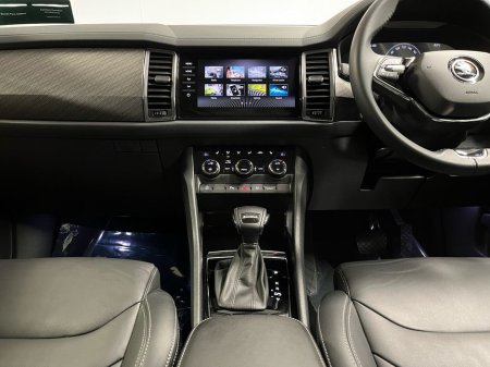 2023 Skoda Kodiaq Style 7 Seat DSG 2.0TDI 150BHP - Reversing Camera - Sat Nav - Climate Control - Front & Rear Heated Seats - Cruise Control - Apple CarPlay/Android Auto €45,950 thumbnail