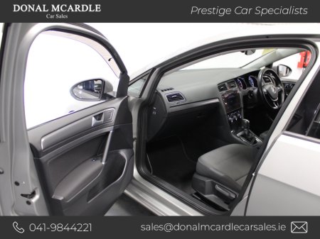 2017 Volkswagen Golf 1.2 Comfort line €16,450 thumbnail