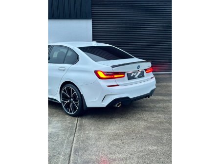 2022 BMW 3 Series  €32,995 thumbnail