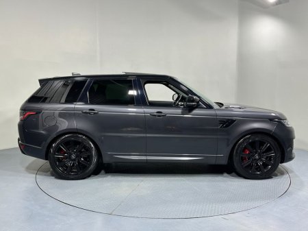 2020 Land Rover Range Rover Sport HSE Dynamic Black Edition P400e €50,800 thumbnail