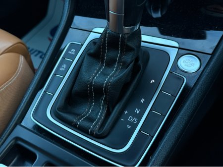 2015 Volkswagen Golf - thumbnail 10