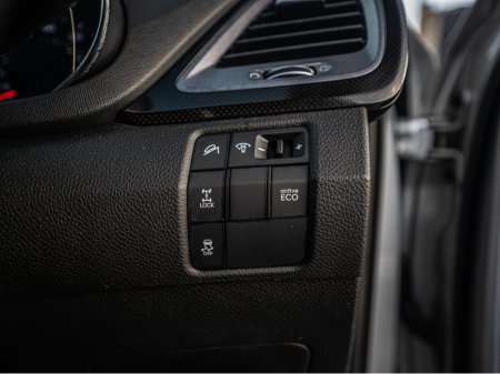 2014 Hyundai Santa Fe - thumbnail 19