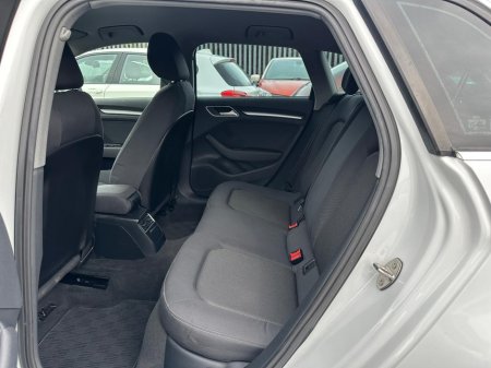 2017 Audi A3 - thumbnail 15