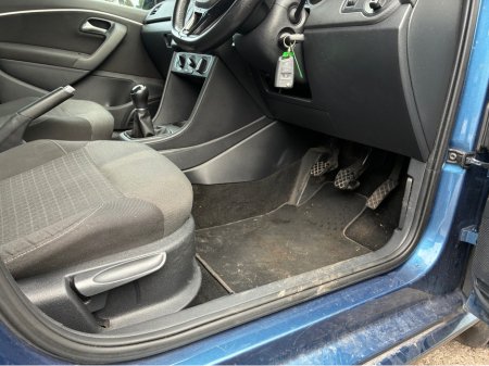 2016 Volkswagen Polo - thumbnail 10