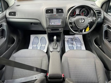 2016 Volkswagen Polo COMFORTLINE 1.2 TSI // 15" ALLOYS // NCT UNTIL 2028 // DIGITAL CLIMATE CONTROL €12,900 thumbnail