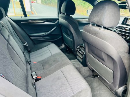 2019 BMW 5 Series ALLOYS // REVERSE CAM // PARKING SENSORS €31,950 thumbnail
