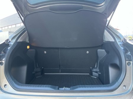 2024 Toyota Yaris Cross LUNA 4DR AUTO €28,950 thumbnail