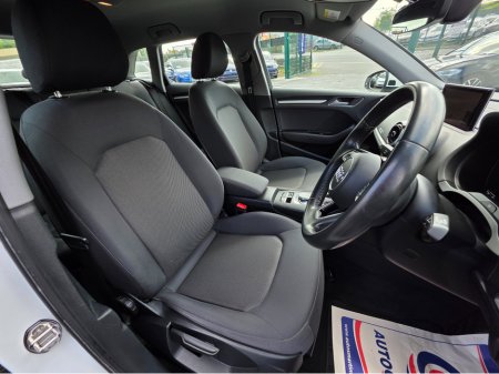 2020 Audi A3 1.4 TFSI  VIRTUAL COCKPIT  SMARTPHONE INTERFACE- SATNAV - VIRTUAL COCKPIT - NAVIGATION REVERSING CAMERA -BLIND SPOT - PARKING SENSORS- €22,950 thumbnail