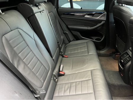 2020 BMW X3 2020 BMW X5XDRIVE 30E M-SPORT EDITION JOY 2.0 AUTOMATIC / CRUISE CONTROL / 360° PARKING CAMERA / ELECTRIC MEMORY HEATED FRONT & REAR SEATS / PANORAMIC SUNROOF / PADDLE SHIFTERS / APPLE CARPLAY thumbnail