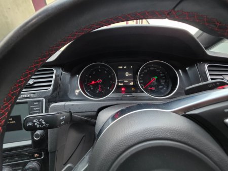 2016 Volkswagen Golf - thumbnail 11