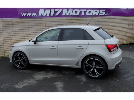 2016 Audi A1 - thumbnail 4