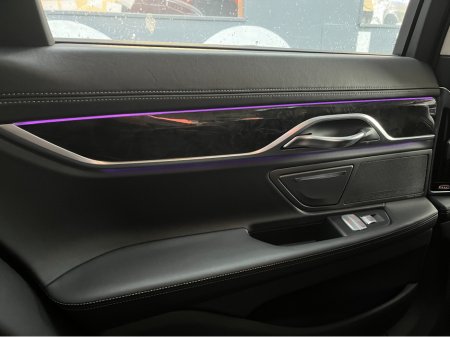 2017 BMW 7 Series - thumbnail 17