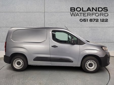 2025 Citroen Berlingo LX Plus From €89 Per Week €20,500